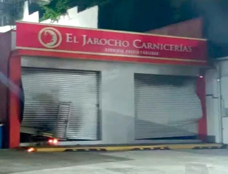 ¡ATACAN AL “JAROCHO”! - CON EXPLOSIVOS