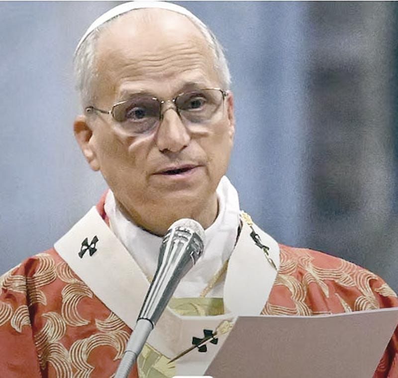 ¡ENFRENTA EL PAPA UNA REBELIÓN INTERNA!