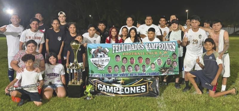 ¡FOOTBALL CLUB A.W. CAMPEONES!