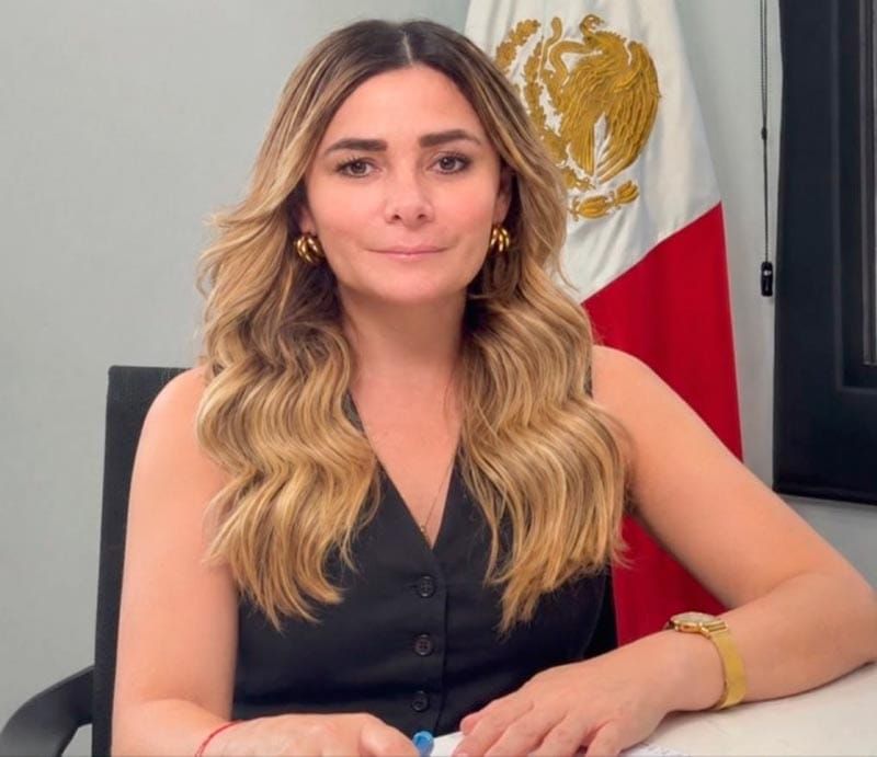 ¡“ALCALDESA EN LÍNEA”!