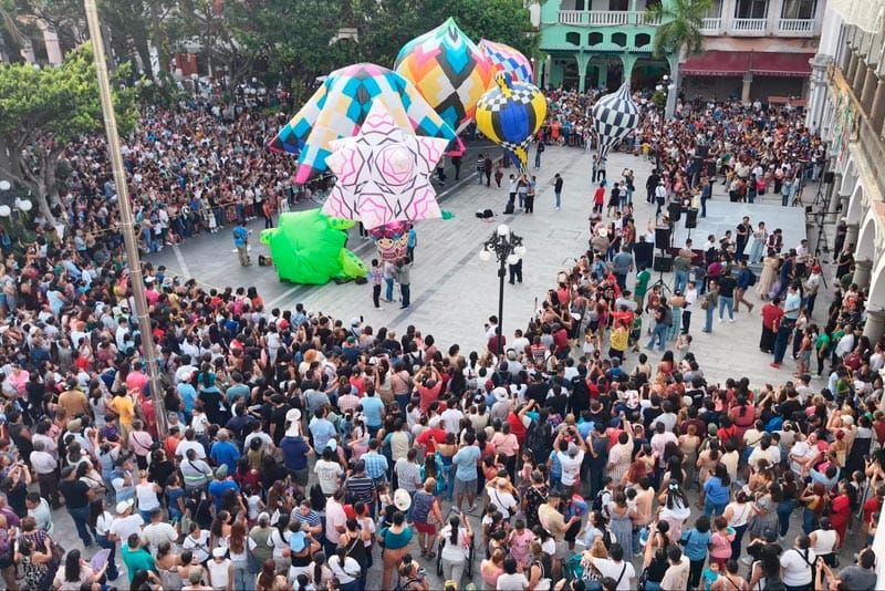 ¡SE TRAEN LOS GLOBOS!