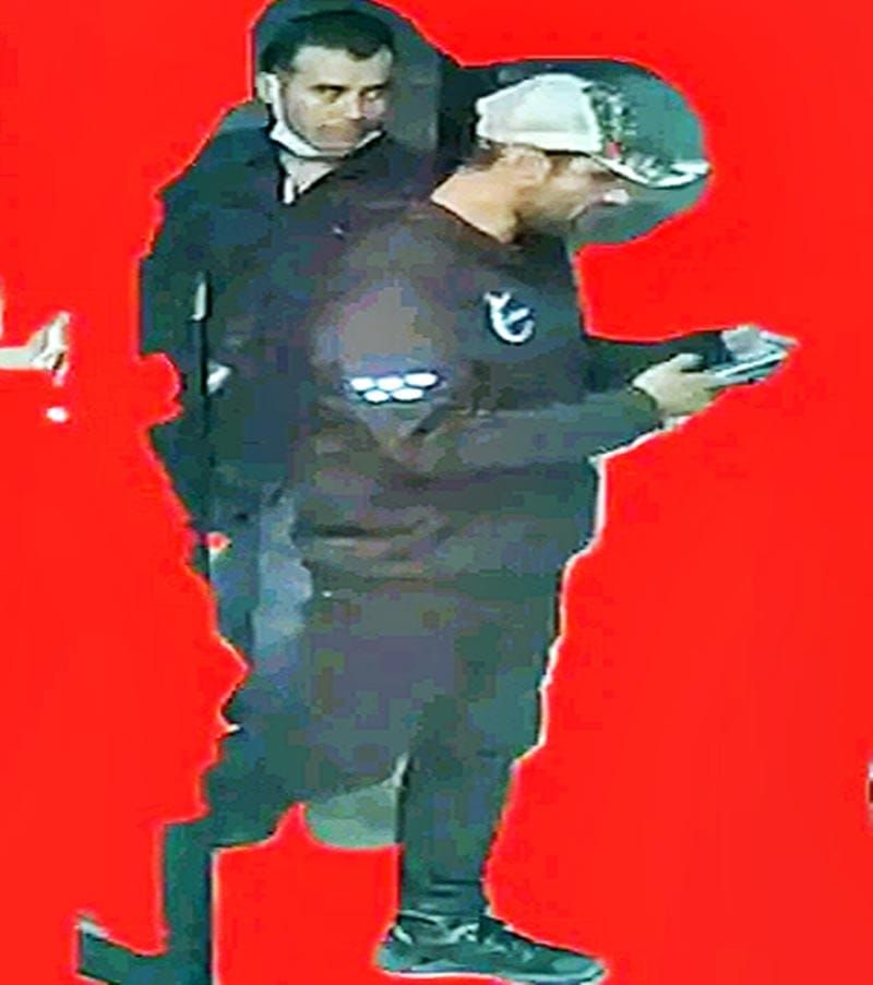¡PAREJA DE HAMPONES ASALTAN COMERCIOS EN MEDELLÍN!