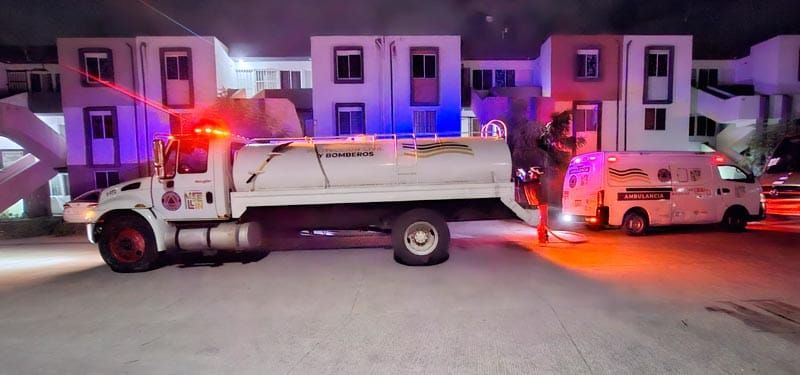 ¡FAMILIA ESCAPÓ DE INCENDIO DE SU VIVIENDA!