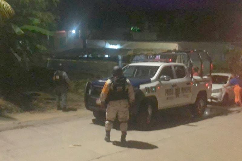 ¡EJECUTADO A PLOMAZOS! - ATACARON A BALAZOS A UN HOMBRE EN UNA COLONIA DE COATZACOALCOS