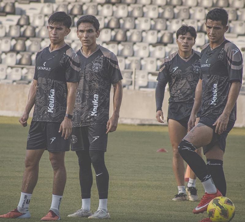 ¡PIRATAS FC AFINA DETALLES PARA LA PAZ!