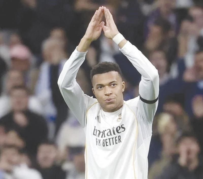 ¡ANOTA MBAPPÉ HAT-TRICK EN REGRESO DE MOURINHO AL “SANTIAGO BERNABÉU”!