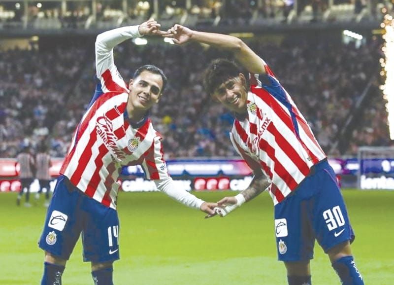 ¡CHIVAS GOLEA A XOLOS EN LA ERA POST “HORMIGA”!