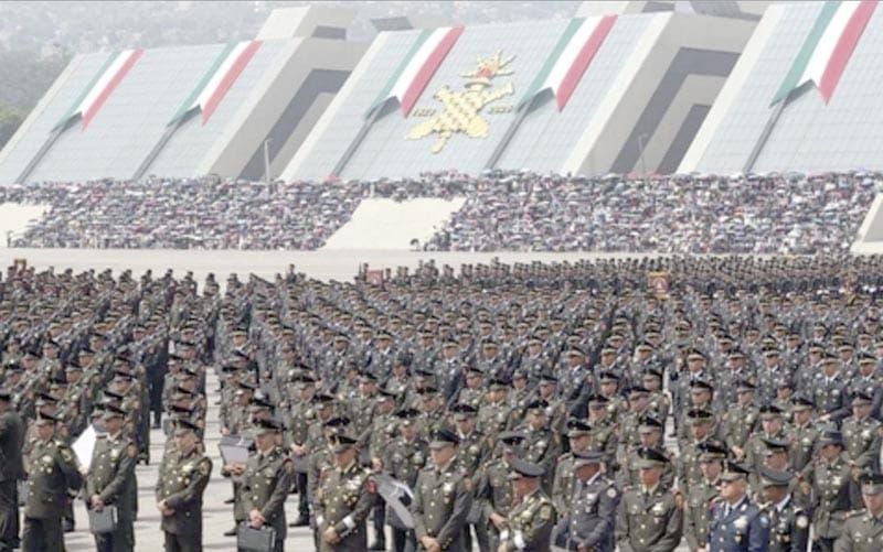 ¡SE GRADÚAN MIL 303 SUBTENIENTES DEL HEROICO COLEGIO MILITAR!