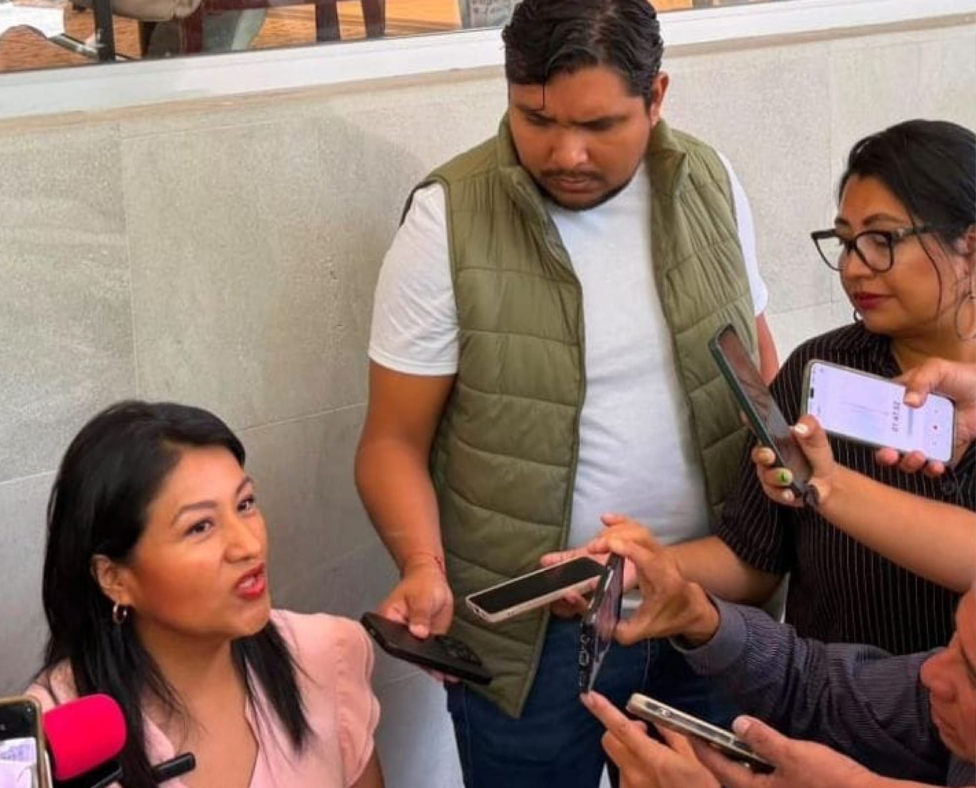 ¡ALERTAN POR CRÉDITOS CAROS EN EL REGRESO A CLASES!