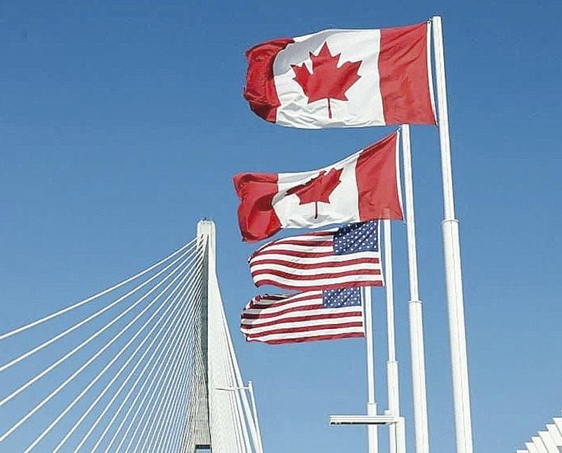 ¡PROHÍBE EU MOTOS, BEBIDAS ALCOHÓLICAS Y LÁCTEOS DE CANADÁ!