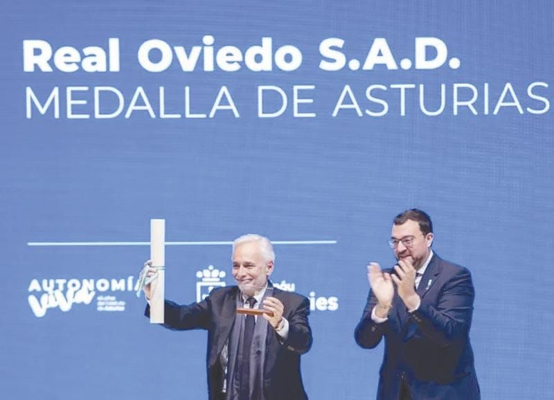 ¡RECIBE REAL OVIEDO MEDALLA DE ASTURIAS EN SU CENTENARIO!