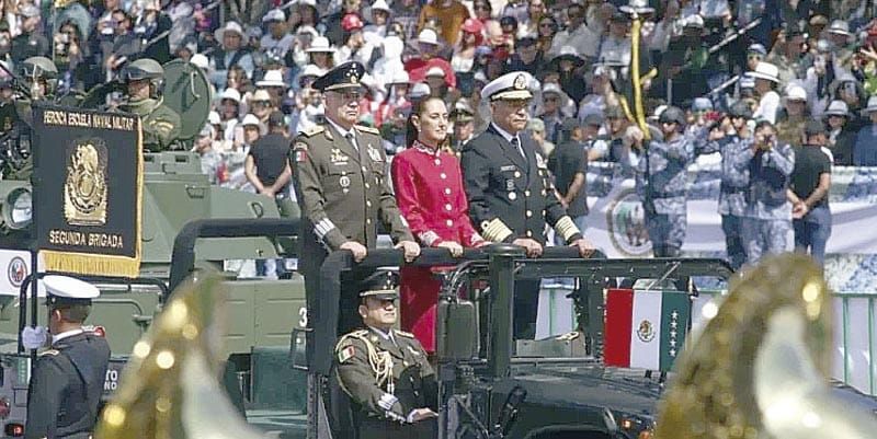 ¡“MÉXICO NO SE DOBLEGA, NI SE ARRODILLA, NI SE VENDE”! - SHEINBAUM