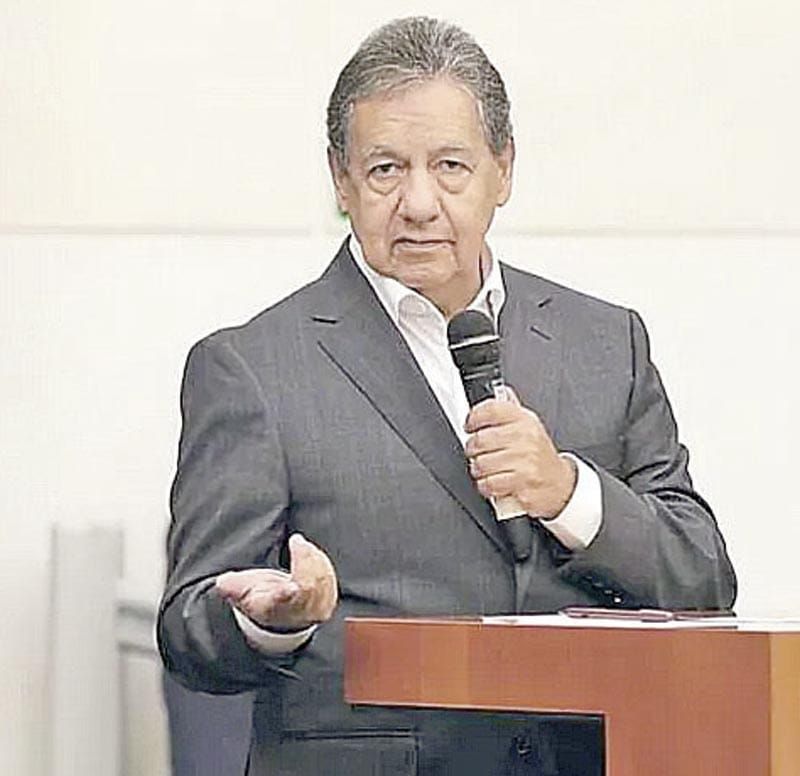 ¡HIGINIO MARTÍNEZ ASUME PRESIDENCIA DEL SENADO!