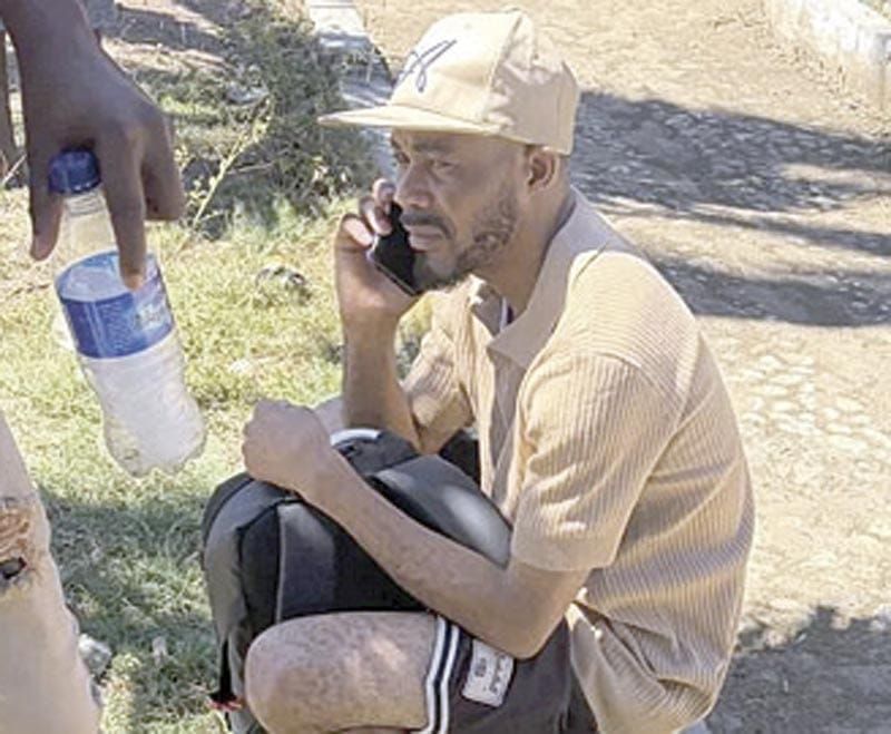 ¡LOS HAITIANOS DEPORTADOS DE EE. UU. SE QUEDAN SIN DINERO Y A LA DERIVA!