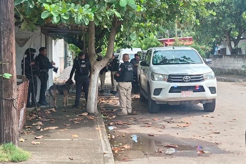 ¡CATEAN CASA Y TIENDA DE ABARROTES EN MEDELLÍN!