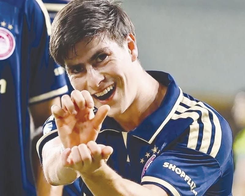 ¡SE ESTRENA “HORMIGA” GONZÁLEZ COMO GOLEADOR EN GRECIA!