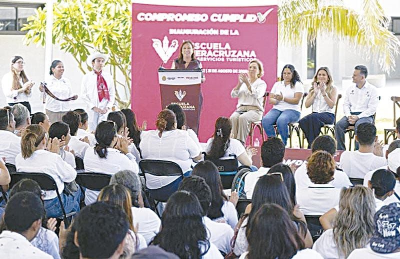 ¡SON 128 ESTUDIANTES! - BIEN