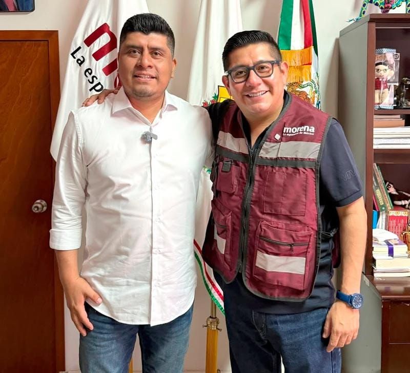 ¡ZEPETA SE PIRATEA OTRO ALCALDE! - *Era del PAN el de Juchique de Ferrer