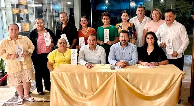 RECONOCEN A LA DRA. ELSIA TERÁN VILLA