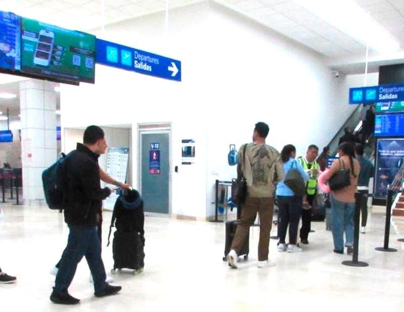 ¡168 PASAJEROS VARADOS POR CANCELACIÓN DE VUELO HACIA TIJUANA!