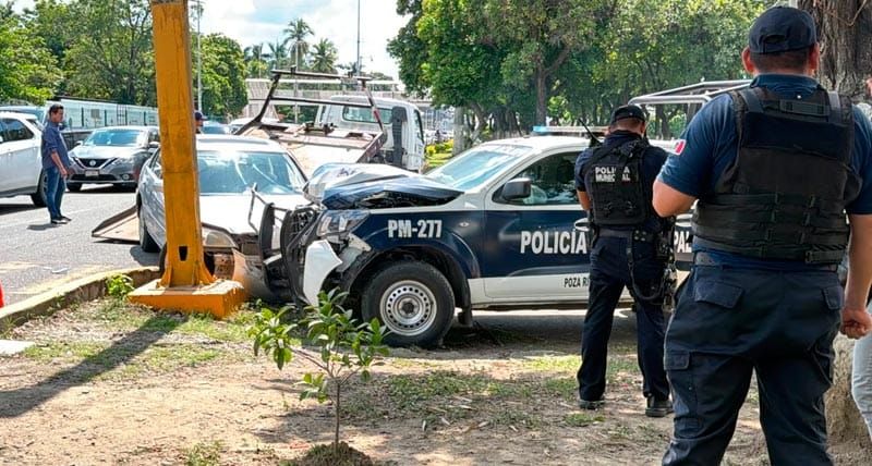 ¡POLICÍAS HERIDOS POR PATRULLAZO!