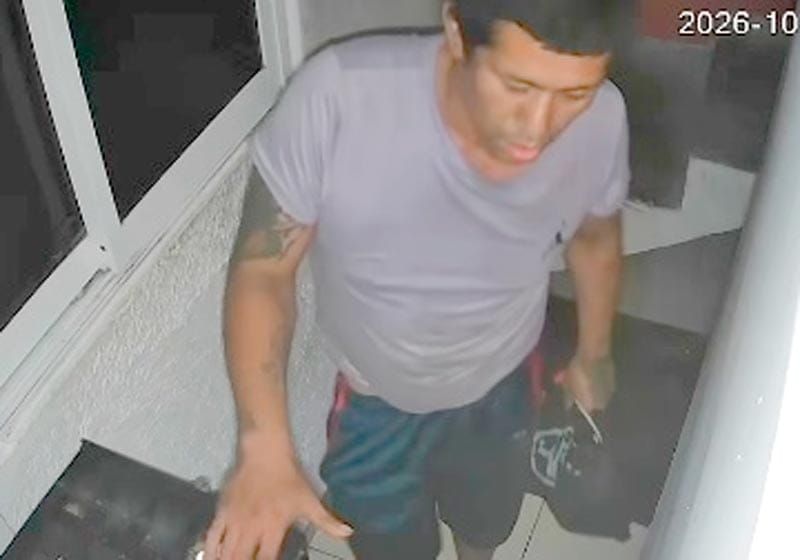 ¡ROBAN EN RESTAURANT ‘CHILAQUILES’!