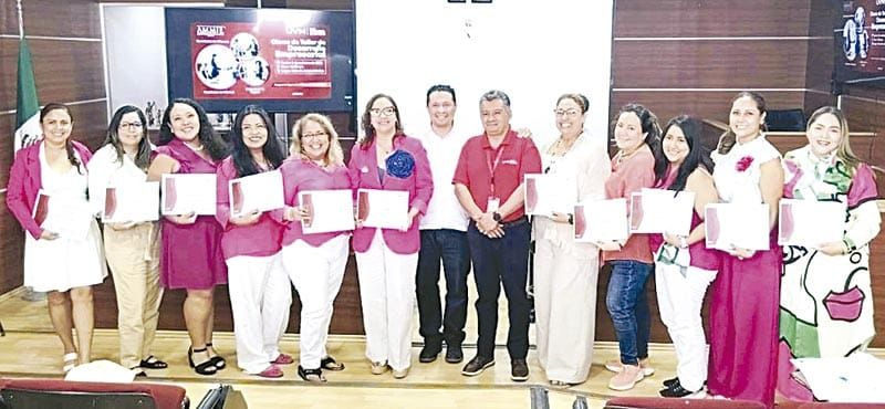 ¡CLASES A EMPRENDEDORAS DE AMMJE EN EL TALLER DE DESARROLLO EMPRESARIAL!