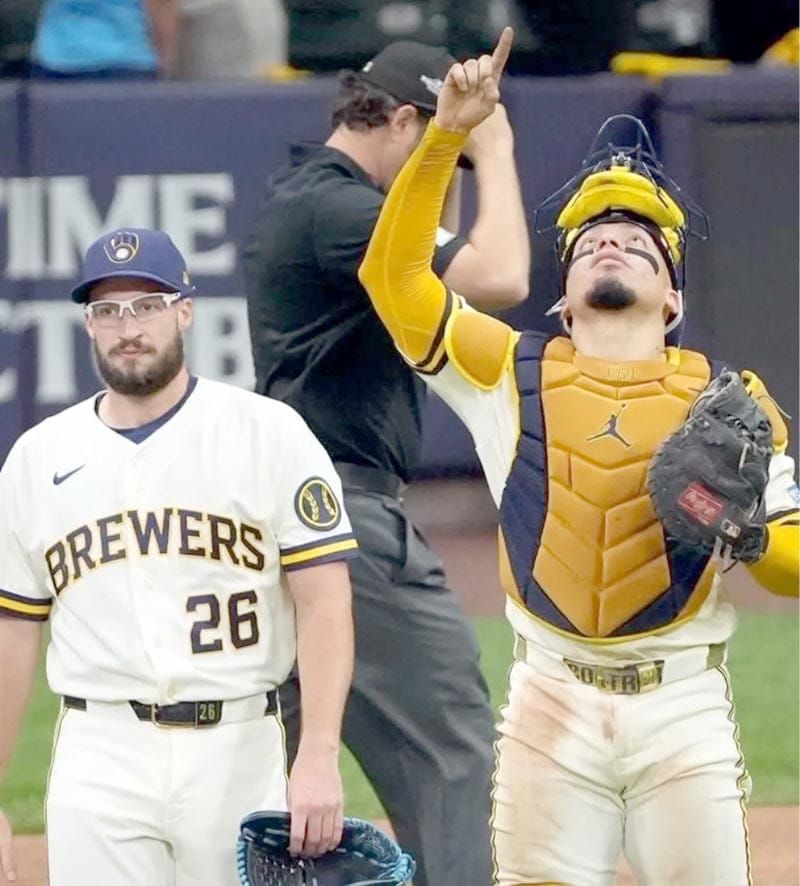¡LOS DODGERS CONTRA LA PARED, CERVECEROS TOMAN VENTAJA, 2-0!