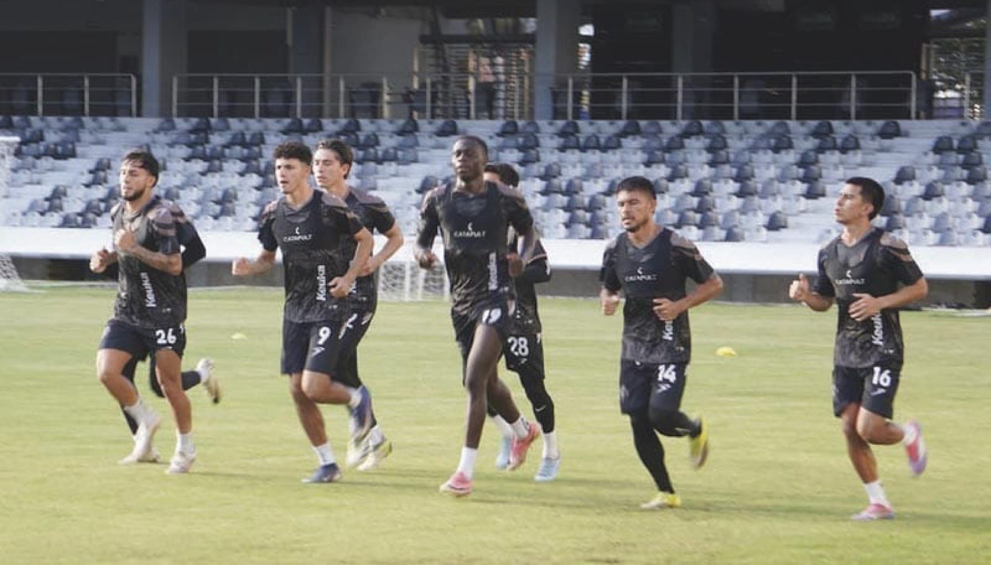 ¡PIRATAS VERACRUZ PREPARA DUELO CONTRA TAPATÍO!