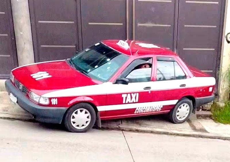 ¡EJECUTAN A TAXISTA EN COSCOMATEPEC!