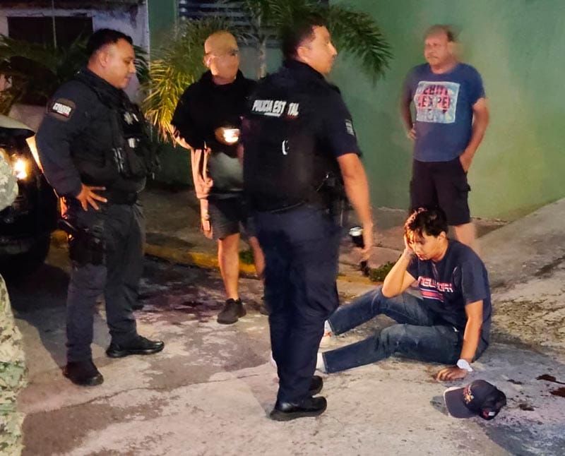 ¡JOVEN SALIÓ A COMPRAR TACOS Y MALANDROS LO MACHETEARON!