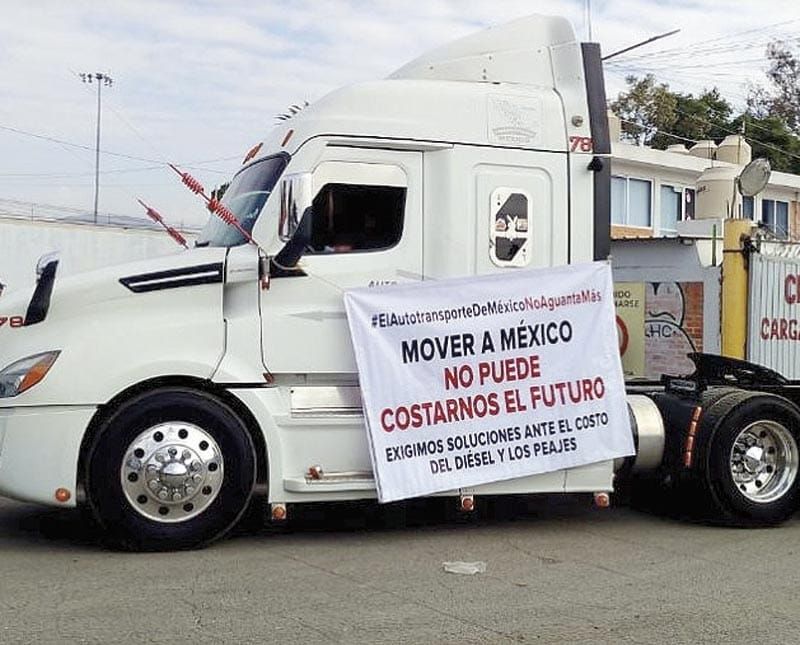 ¡PIDEN TRANSPORTISTAS HABLAR CON CLAUDIA SHEINBAUM!