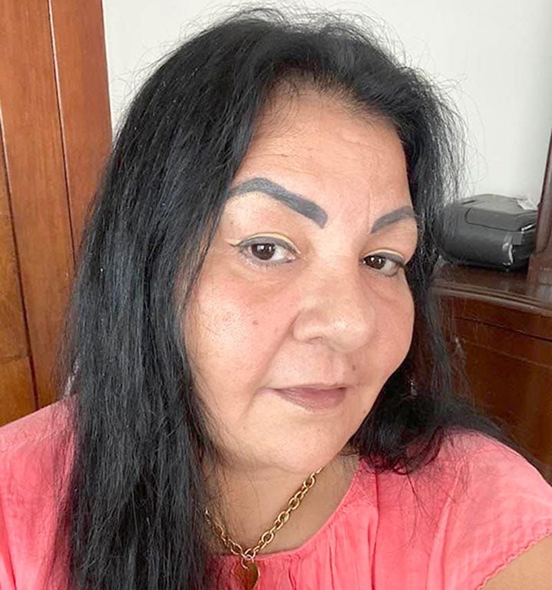 SIEMPRE BELLA, POR DENTRO Y POR FUERA...