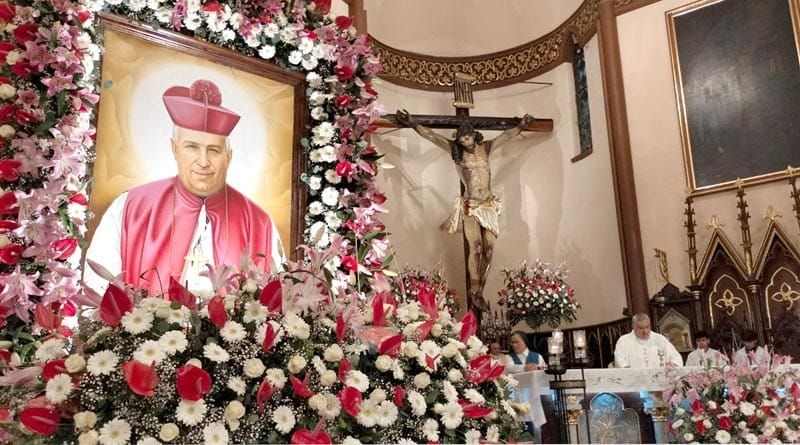 ¡A REZAR!