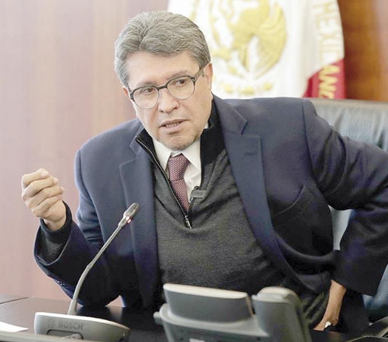 ¡MONREAL DEJA SU FUTURO EN MANOS DE MORENA!