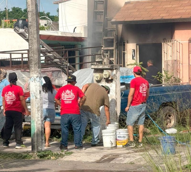 ¡SE INCENDIA VIVIENDA EN RÍO MEDIO!
