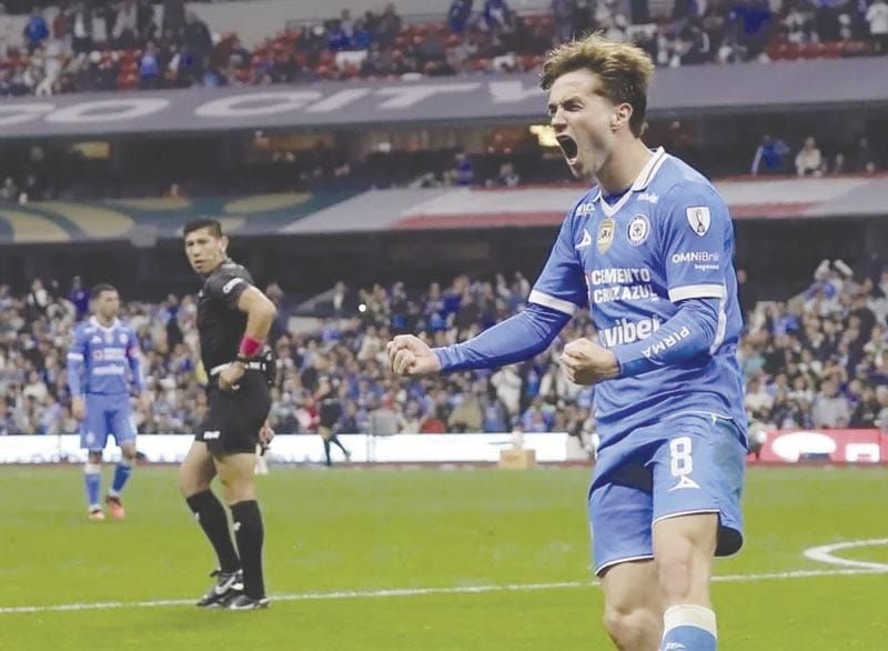 ¡CRUZ AZUL AGARRÓ “BLANDITO” Y GOLEA A JURADO Y JUÁREZ!