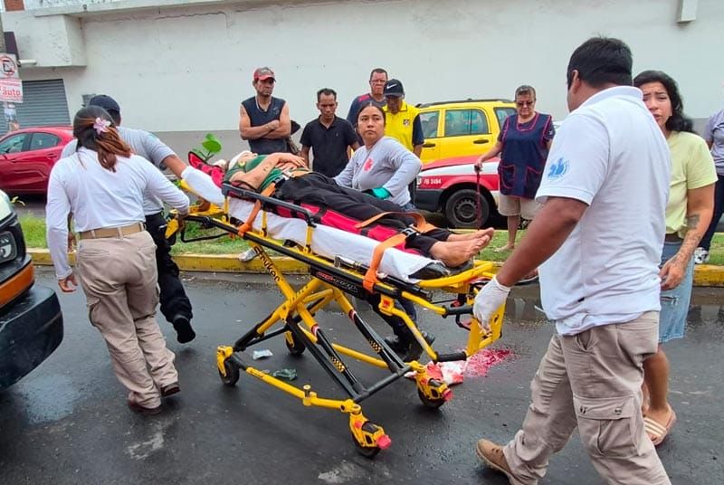 ¡ATROPELLADA POR MOTOCICLISTA EN EL COYOL!