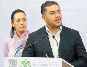 ¡GARCÍA HARFUCH DEJA LA SSC!