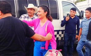 Viridiana y Crisanto... ¡SALEN LIBRES! -*"Voy a Demostrar mi Inocencia", dice la ex alcaldesa de Ixhuatlán del Café, *Estuvieron cuatro meses y 15 días en la cárcel