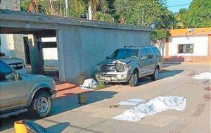 ¡ARROJAN 8 CUERPOS EN CALLES DE TAMAZULA, DURANGO! -Con huellas de tortura