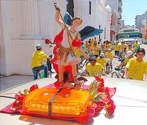 ¡HAY QUE VENCER! - *La Corrupción y la Violencia, el Arzobispo pide con la ayuda de San Miguel de Arcángel