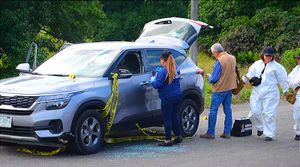 ¡BALACERA EN LA CARRETERA! -Hombres Armados se Tirotean con Policías Estatales en Rancho del Padre
