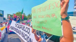 ¡MARCHAN POR 300 MMDP PARA ACAPULCO, PERO NO PUDIERON LLEGAR A PALACIO! -Los Acosan Fuerzas de Seguridad de la CDMX