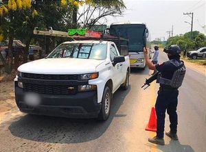 ¡RESCATA A JOVEN SECUESTRADO! Y CAPTURAN A 6 DELINCUENTES CUANDO INTENTABAN ESCAPAR