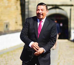 ¡CAZARÍN LE DA ULTIMÁTUM A DIPUTADOS! -*Tienen hasta diciembre para definir si se reeligen