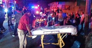 ¡MOTOCICLISTA ATROPELLA Y MATA A UNA ABUELITA! -El Conductor Manejaba Borracho