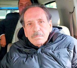 CASO SEGALMEX ¡RENÉ GAVIRA SE ENTREGA A LA FGR! - *EL EX FUNCIONARIO DE SEGALMEX ENFRENTA SEIS ÓRDENES DE APREHENSIÓN, REPORTA LA FGR