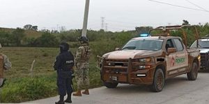 ¡LOCALIZAN TOMA CLANDESTINA EN DUCTO DE  PEMEX EN TUXPAN!