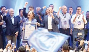 ¡XÓCHIL PROTESTA OTRA VEZ, AHORA POR EL PAN!